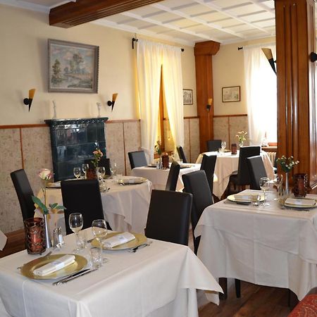 Logis Hotel Restaurant La Tete Des Faux Льо Боном Екстериор снимка