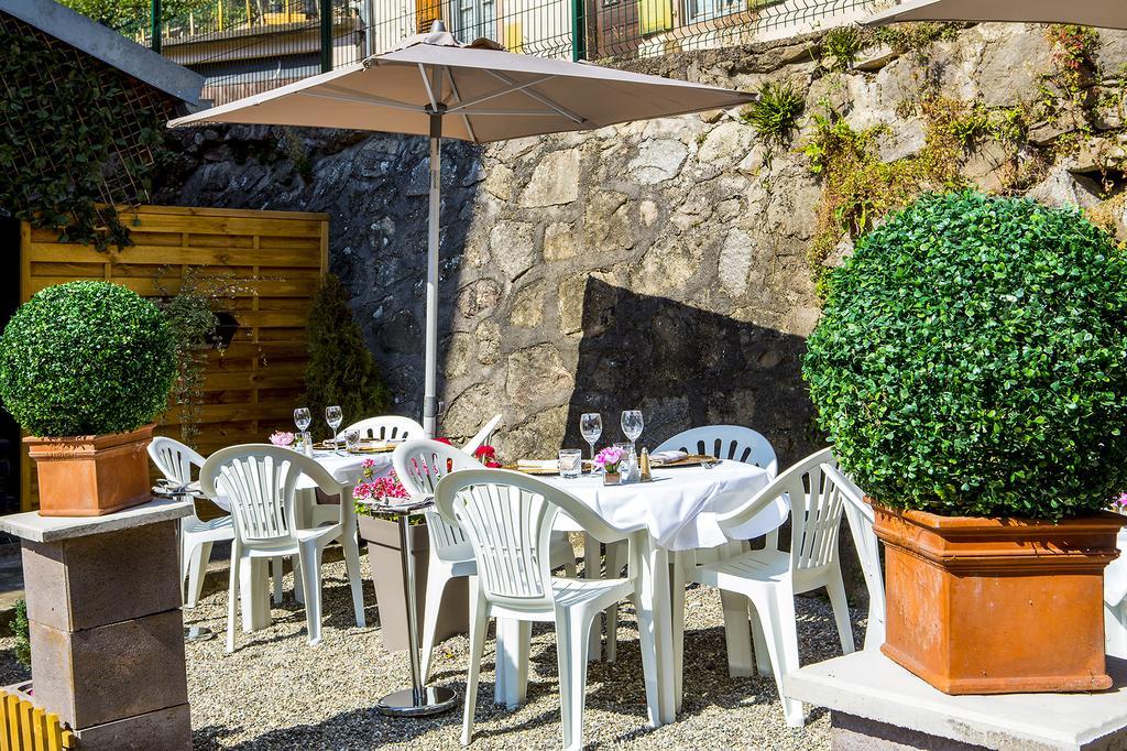 Logis Hotel Restaurant La Tete Des Faux Льо Боном Екстериор снимка