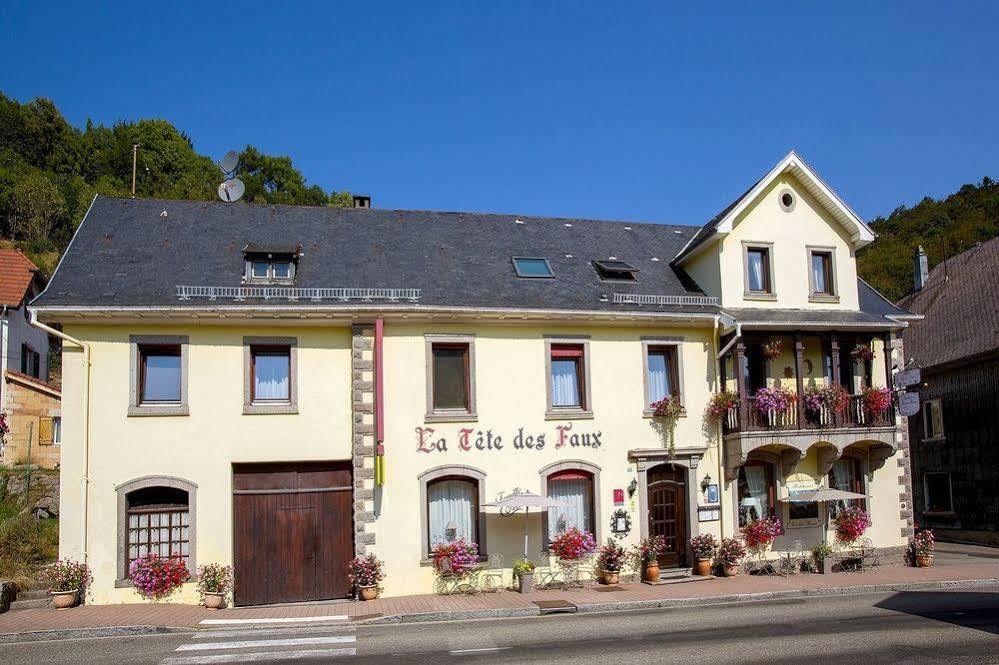 Logis Hotel Restaurant La Tete Des Faux Льо Боном Екстериор снимка