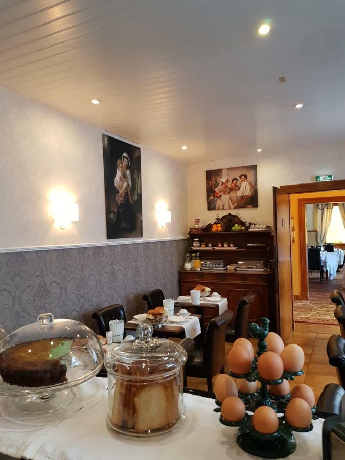 Logis Hotel Restaurant La Tete Des Faux Льо Боном Екстериор снимка